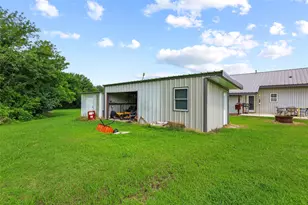 1673 Co Rd 1525, Ector, TX 75439 - Photo 9