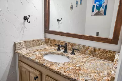 301 Stoneledge Drive, Irving, TX 75063 - Photo 13