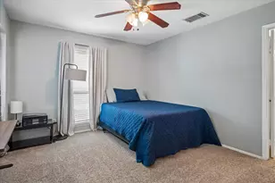 301 Stoneledge Dr, Irving, TX 75063 - Photo 19