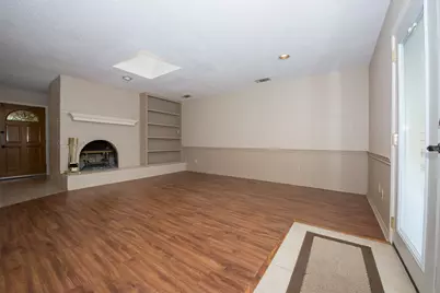 8704 Irongate Drive, North Richland Hills, TX 76182 - Photo 9
