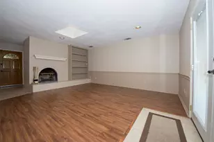 8704 Irongate Dr, North Richland Hills, TX 76182 - Photo 9