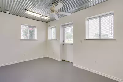 5600 Matlock Road, Granbury, TX 76049 - Photo 31