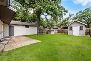 1137 Kingston Dr, Lewisville, TX 75067 - Photo 27
