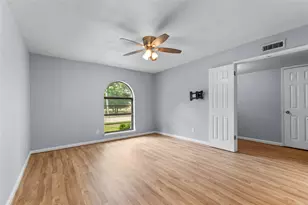 1137 Kingston Dr, Lewisville, TX 75067 - Photo 5