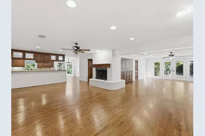 4400 Summercrest Court, Fort Worth, TX 76109 - Photo 5