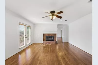 4400 Summercrest Court, Fort Worth, TX 76109 - Photo 15