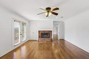 4400 Summercrest Ct, Fort Worth, TX 76109 - Photo 15