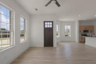 3457 Sanjeev Dr, Irving, TX 75060 - Photo 5
