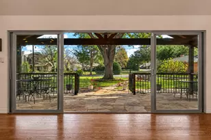 1402 Verano Dr, Dallas, TX 75218 - Photo 13