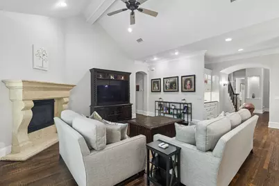 425 Waterford Lane, Colleyville, TX 76034 - Photo 9
