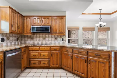 4203 Oak Springs Drive, Arlington, TX 76016 - Photo 17