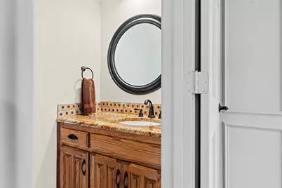 4203 Oak Springs Drive, Arlington, TX 76016 - Photo 9