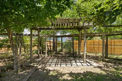 2470 Phelps Street, Stephenville, TX 76401 - Photo 17