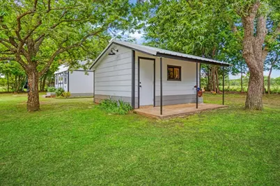 826 Georgetown Road, Pottsboro, TX 75076 - Photo 37