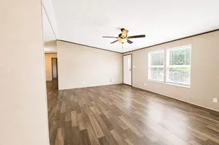 112 Buffalo Gap Dr, Bridgeport, TX 76426 - Photo 5