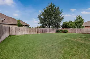 6303 Clear Pool Dr, Arlington, TX 76018 - Photo 29