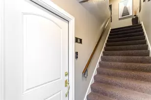 7818 Meadow Park Dr, Dallas, TX 75230 - Photo 25