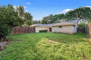 1702 Yorkshire Dr, Richardson, TX 75082 - Photo 21