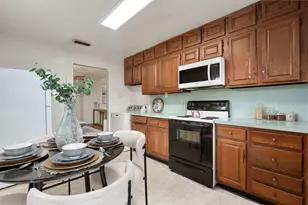 1750 Kirkwood Dr, Garland, TX 75041 - Photo 7