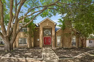 717 Bent Creek Dr, Allen, TX 75002 - Photo 1
