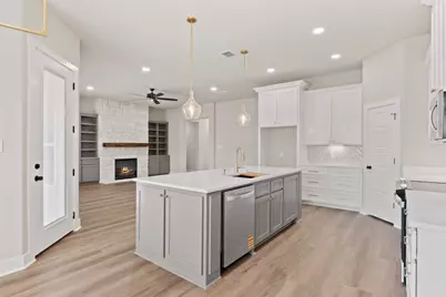 9824 Durango Trail, Waco, TX 76712 - Photo 11