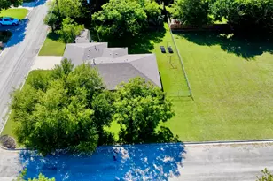 610 Meadowlark St, Hamilton, TX 76531 - Photo 25