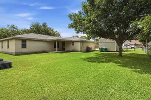610 Meadowlark St, Hamilton, TX 76531 - Photo 23