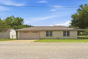 610 Meadowlark St, Hamilton, TX 76531 - Photo 21