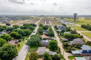 209 Hillcrest Dr, Midlothian, TX 76065 - Photo 3