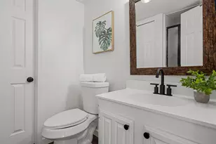 200 Saddle Rock Ct, Irving, TX 75063 - Photo 11