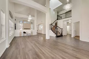 515 Suffolk Dr, Grand Prairie, TX 75052 - Photo 7
