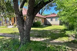 207 E Elmo St, Kaufman, TX 75142 - Photo 3