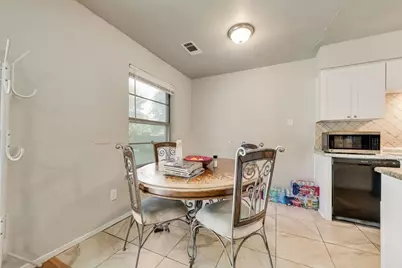 1717 Glenview Lane, Arlington, TX 76014 - Photo 9