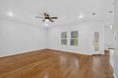 2000 Skylark Drive, Arlington, TX 76010 - Photo 9