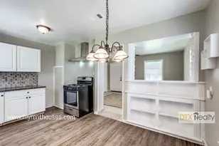 8623 Stonehurst St, Dallas, TX 75217 - Photo 9