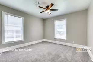 8623 Stonehurst St, Dallas, TX 75217 - Photo 15