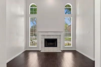 3117 Irvine Drive, Carrollton, TX 75007 - Photo 3