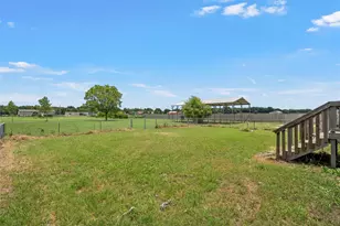 177 Lillie Valley Rd, Waco, TX 76705 - Photo 17