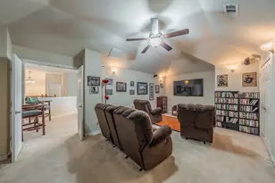 1424 Bassett Hound Dr, Fort Worth, TX 76052 - Photo 23