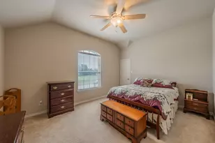 1424 Bassett Hound Dr, Fort Worth, TX 76052 - Photo 25