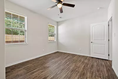 411 N Mirick Avenue, Denison, TX 75020 - Photo 17