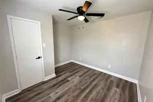 813 Kingdom Cir, Waxahachie, TX 75165 - Photo 7
