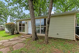 326 Hickory Cir, Trinidad, TX 75163 - Photo 17