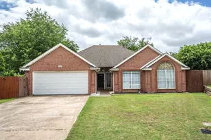 115 S Bluebonnet Cir, Justin, TX 76247 - Photo 1