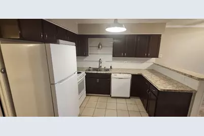 805 N Oak Street #105, Arlington, TX 76011 - Photo 3