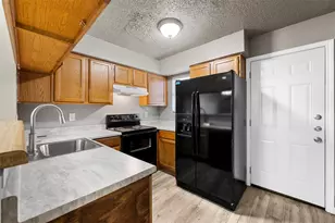 9459 Olde Village Ct, Dallas, TX 75227 - Photo 5