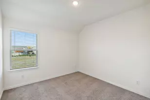 3765 Pierce Ln, Grand Prairie, TX 75052 - Photo 19