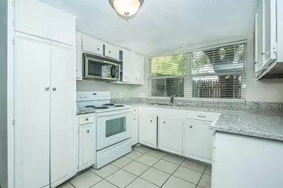 12833 Pandora Drive, Dallas, TX 75238 - Photo 13