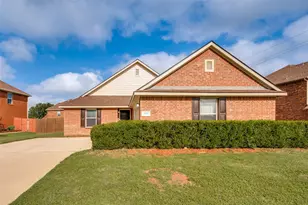 1339 4th St, Grand Prairie, TX 75051 - Photo 1