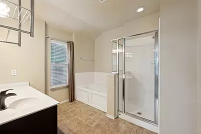 1339 4th Street, Grand Prairie, TX 75051 - Photo 15